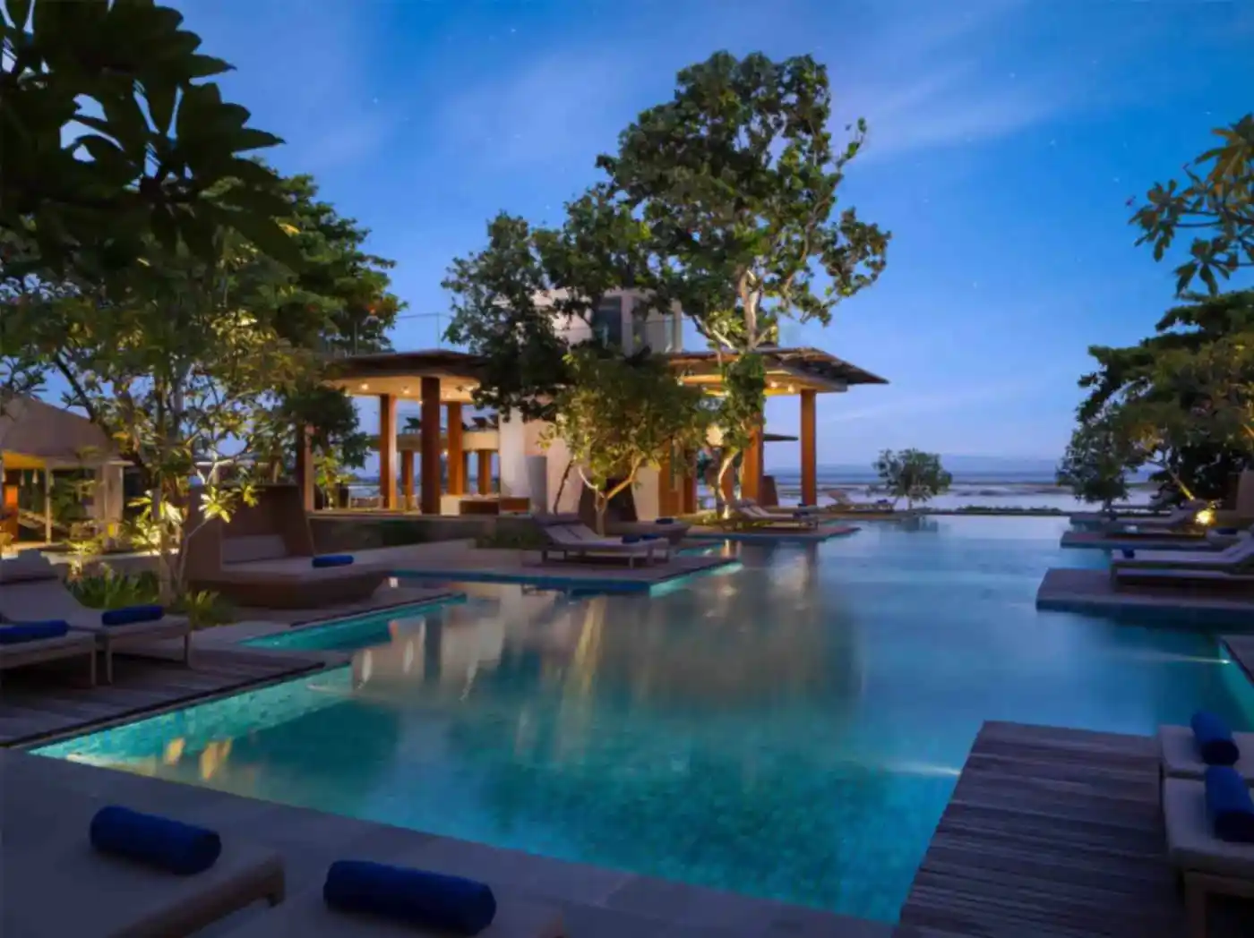 Maya Sanur Resort & Spa - luxury hotel in Indonesia
